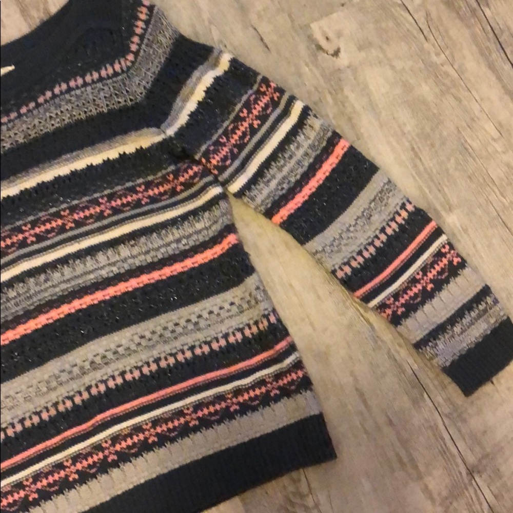 Sweater - Picture 3 of 3